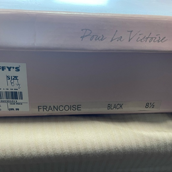 Women booties - Picture 3 of 9